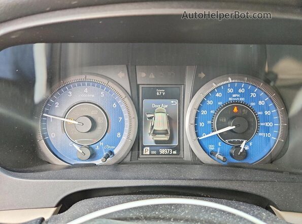 5TDYZ3DC2HS822984 2017 TOYOTA SIENNA Черный Вид щитка приборов