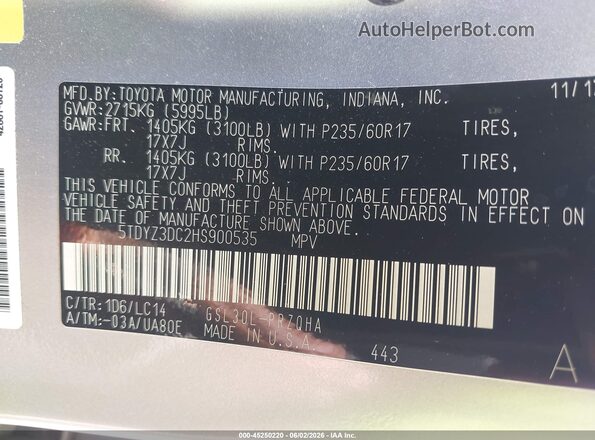 5TDYZ3DC2HS900535 2017 TOYOTA SIENNA Silver Widok komory silnika