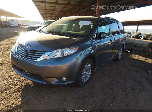 5TDYZ3DC3HS782687 2017 TOYOTA SIENNA Серый Передняя левая четверть