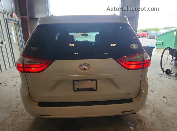 5TDYZ3DC3HS874088 2017 TOYOTA SIENNA White უკანა ხედი