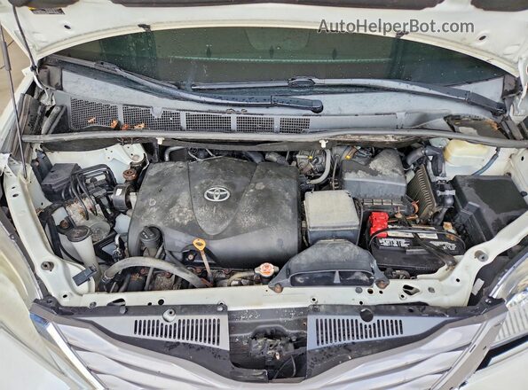 5TDYZ3DC3HS874088 2017 TOYOTA SIENNA White ძრავის განყოფილების ხედი