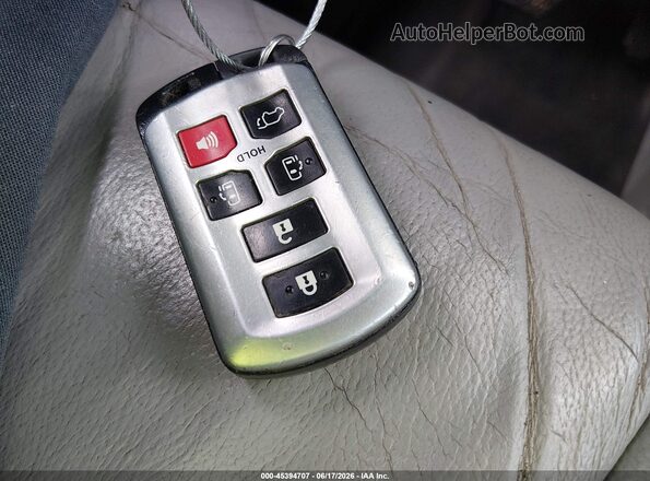 5TDYZ3DC3JS953735 2018 TOYOTA SIENNA Gray Առջևի վահանակի տեսք