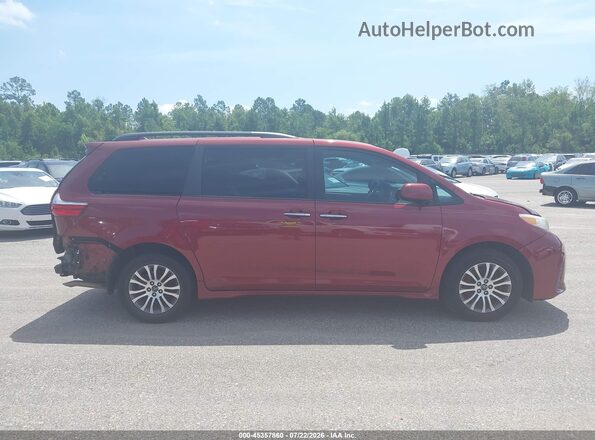 5TDYZ3DC3JS964993 2018 TOYOTA SIENNA Red Вид задньої частини салону