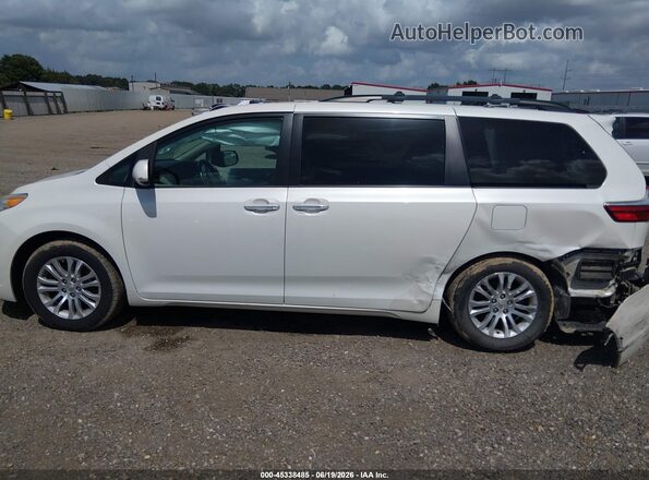5TDYZ3DC4HS791902 2017 TOYOTA SIENNA White Widok wnętrza 360 stopni