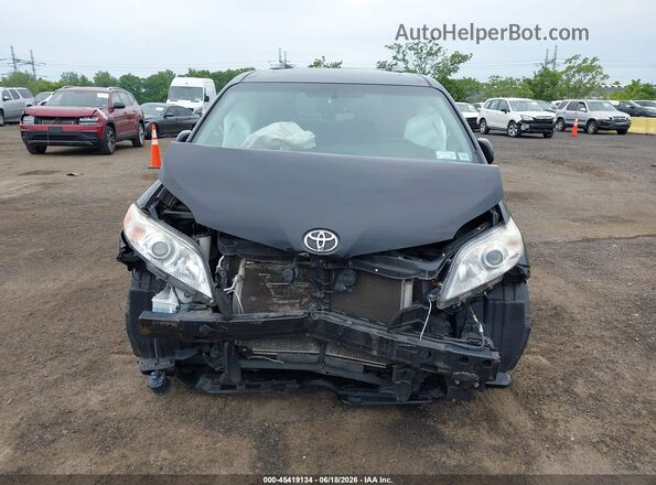 5TDYZ3DC4HS839480 2017 TOYOTA SIENNA Черный 