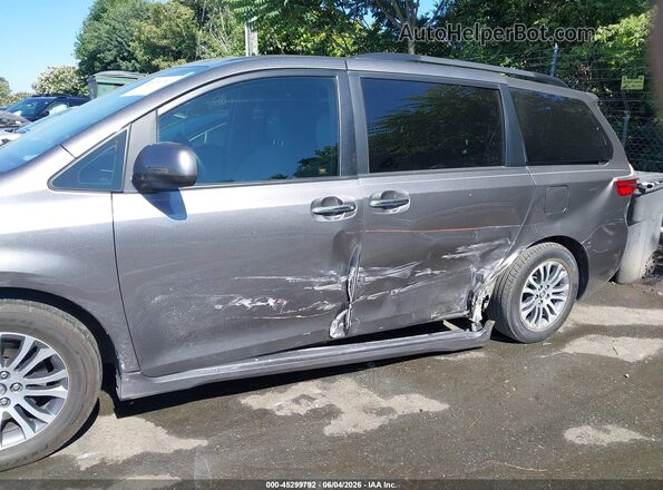 5TDYZ3DC4JS933865 2018 TOYOTA SIENNA Gray Vista frontal