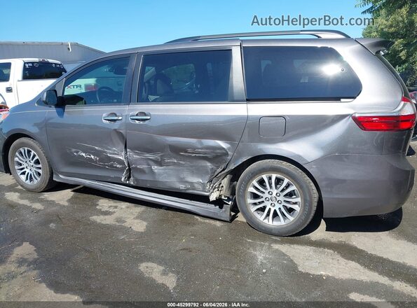 5TDYZ3DC4JS933865 2018 TOYOTA SIENNA Gray Vista interior de 360 grados