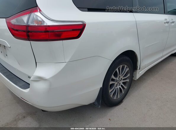 5TDYZ3DC4JS934983 2018 TOYOTA SIENNA Белый Вид спереди
