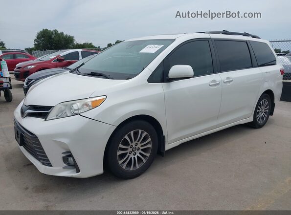 5TDYZ3DC4JS934983 2018 TOYOTA SIENNA Белый Передняя левая четверть
