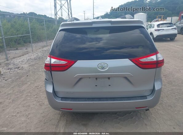 5TDYZ3DC4JS947670 2018 TOYOTA SIENNA Silver 