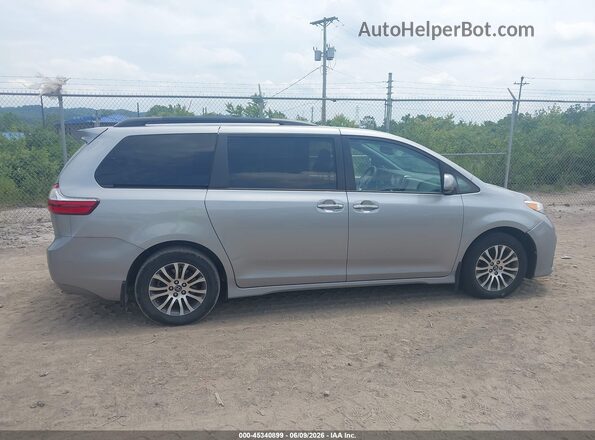 5TDYZ3DC4JS947670 2018 TOYOTA SIENNA Silver Vista interior de 360 grados