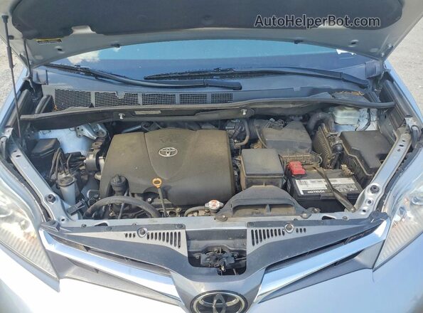 5TDYZ3DC4KS994618 2019 TOYOTA SIENNA Silver Շարժիչի բաժամունքի տեսք
