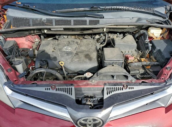 5TDYZ3DC5JS916329 2018 TOYOTA SIENNA Red ძრავის განყოფილების ხედი