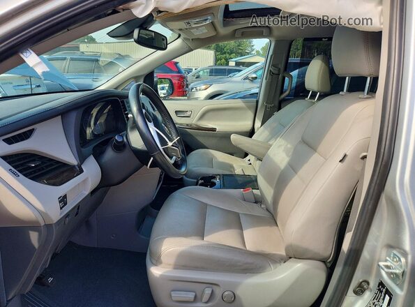 5TDYZ3DC5LS050070 2020 TOYOTA SIENNA Silver Vista interior delantera