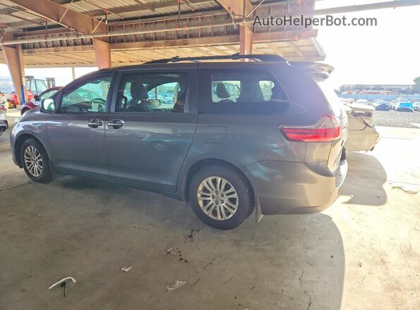 5TDYZ3DC6HS876403 2017 TOYOTA SIENNA Серый 