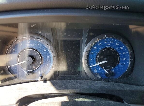 5TDYZ3DC7HS812273 2017 TOYOTA SIENNA Silver Instrument cluster view