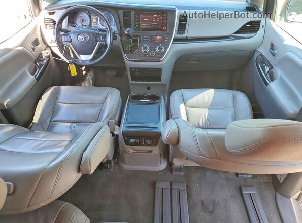 5TDYZ3DC7JS917403 2018 TOYOTA SIENNA Silver Առջևի վահանակի տեսք