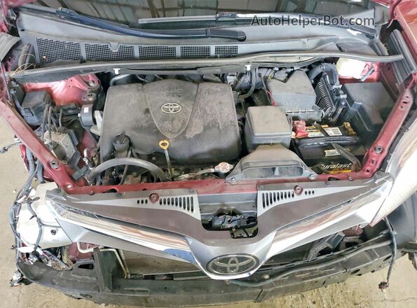 5TDYZ3DC8LS032050 2020 TOYOTA SIENNA Burgundy Widok komory silnika