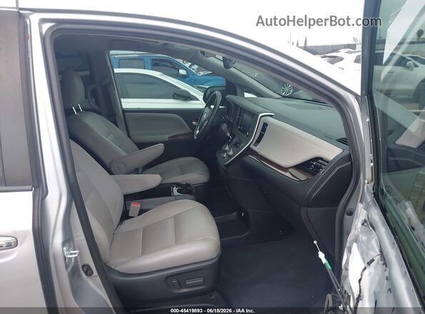 5TDYZ3DC9LS048984 2020 TOYOTA SIENNA Red Widok wnętrza z przodu