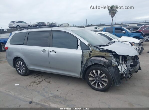 5TDYZ3DC9LS048984 2020 TOYOTA SIENNA Red Widok wnętrza z tyłu