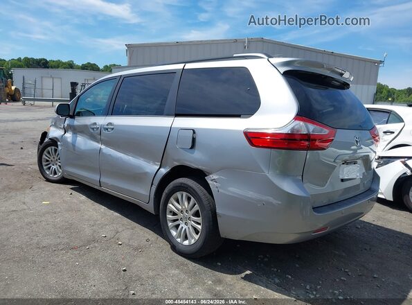 5TDYZ3DCXHS891101 2017 TOYOTA SIENNA Silver უკანა მარცხენა