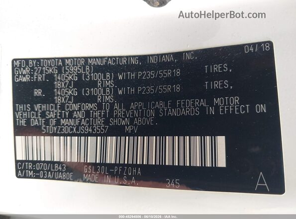 5TDYZ3DCXJS943557 2018 TOYOTA SIENNA White Widok komory silnika