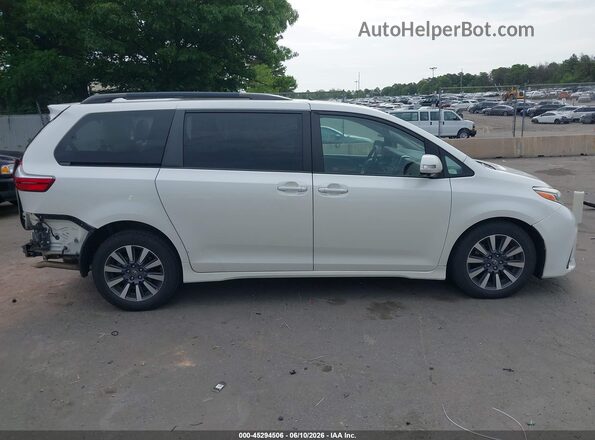 5TDYZ3DCXJS943557 2018 TOYOTA SIENNA White Widok wnętrza 360 stopni