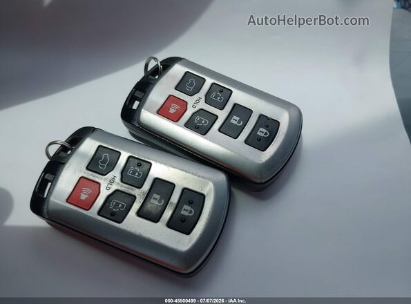 5TDYZ3DCXLS039470 2020 TOYOTA SIENNA Белый Вид панели приборов