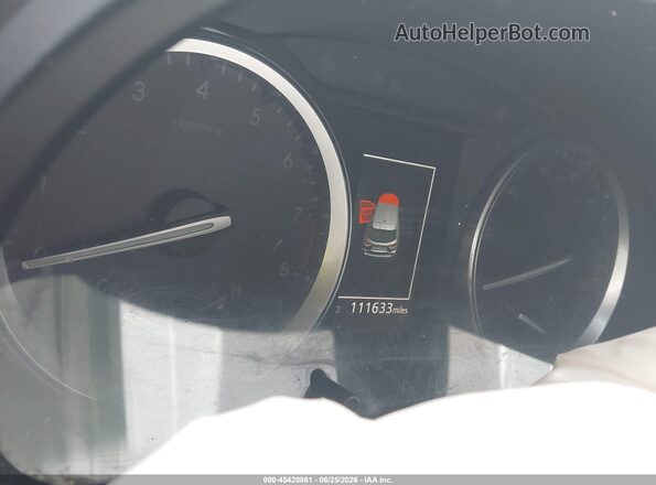 5TDYZRFH0JS268622 2018 TOYOTA HIGHLANDER White Вид задніх сидінь