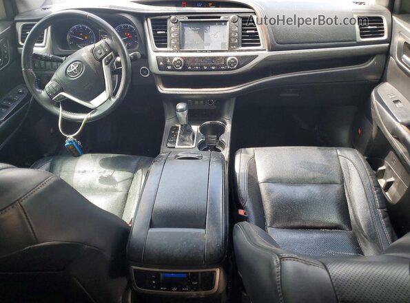 5TDYZRFH5JS273816 2018 TOYOTA HIGHLANDER Синий Вид панели приборов