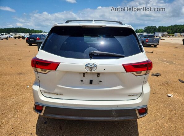 5TDYZRFH6HS190857 2017 TOYOTA HIGHLANDER White Vista trasera