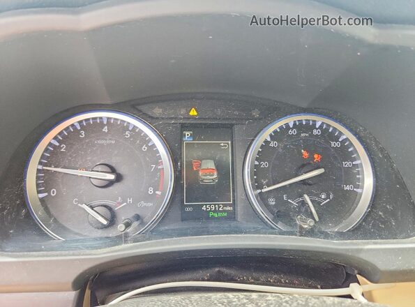 5TDYZRFH6JS248083 2018 TOYOTA HIGHLANDER White Вид щитка приладів