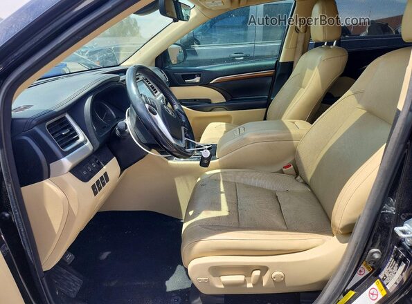 5TDYZRFH8JS249879 2018 TOYOTA HIGHLANDER Black Սալոնի դիմացի տեսք