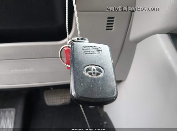 5TDYZRFH9HS193185 2017 TOYOTA HIGHLANDER Gray წინა პანელის ხედი