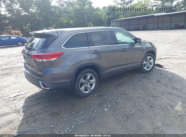 5TDYZRFH9JS243606 2018 TOYOTA HIGHLANDER Gray Rear right