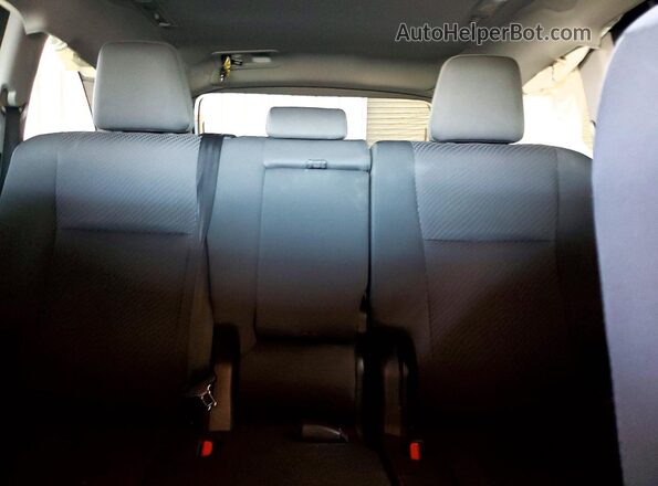 5TDZARFH0JS035349 2018 TOYOTA HIGHLANDER Burgundy Вид задніх сидінь