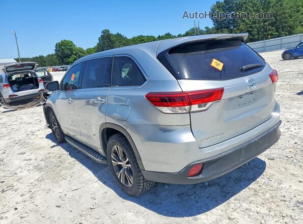 5TDZARFH0JS040891 2018 TOYOTA HIGHLANDER Серебряный 