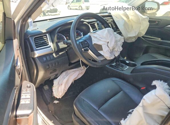 5TDZARFH0JS040891 2018 TOYOTA HIGHLANDER Серебряный 