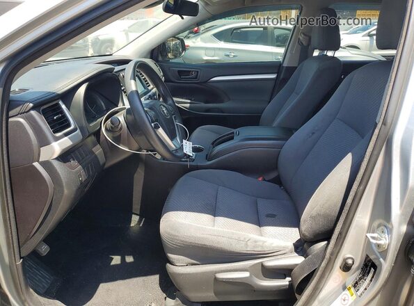 5TDZARFH3JS041162 2018 TOYOTA HIGHLANDER Silver 