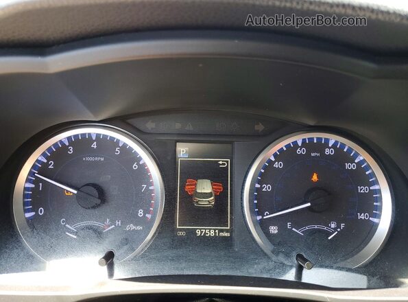 5TDZARFH3JS041162 2018 TOYOTA HIGHLANDER Silver 
