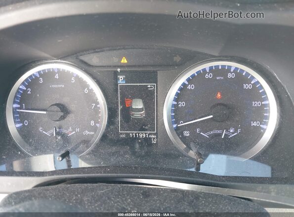 5TDZARFHXJS038873 2018 TOYOTA HIGHLANDER Белый Вид задних сидений