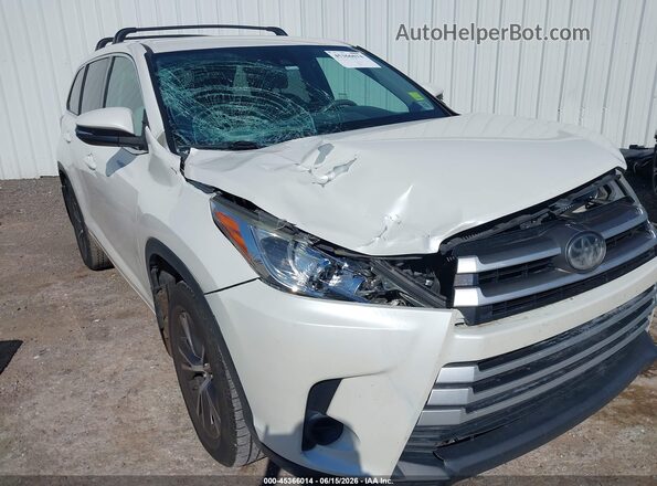 5TDZARFHXJS038873 2018 TOYOTA HIGHLANDER Белый Вид спереди