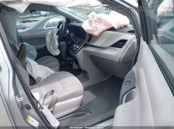 5TDZK3DC6GS717470 2016 TOYOTA SIENNA Silver Սալոնի դիմացի տեսք