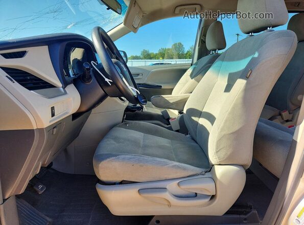 5TDZK3DC7GS743737 2016 TOYOTA SIENNA Золотой Вид салона спереди