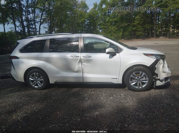 5TDZRKEC7MS041711 2021 TOYOTA SIENNA White Սալոնի հետևի տեսք