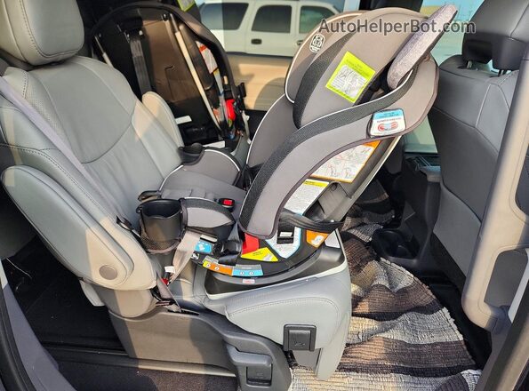 5TDZRKEC7PS178913 2023 TOYOTA SIENNA Синий 