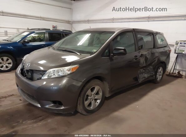 5TDZZ3DCXHS802762 2017 TOYOTA SIENNA Gray Przód lewy
