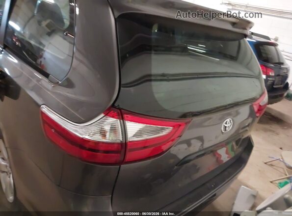 5TDZZ3DCXHS802762 2017 TOYOTA SIENNA Gray 