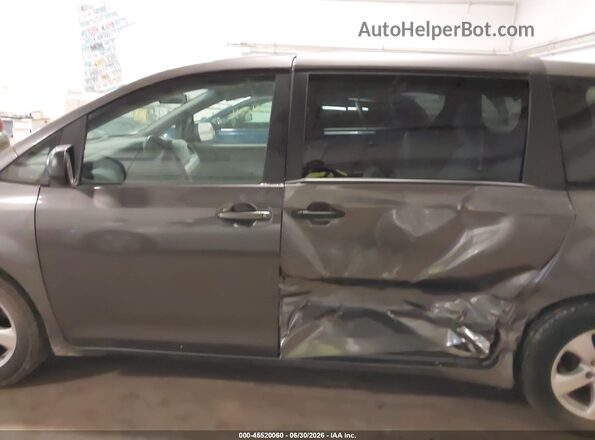 5TDZZ3DCXHS802762 2017 TOYOTA SIENNA Gray Widok wnętrza 360 stopni