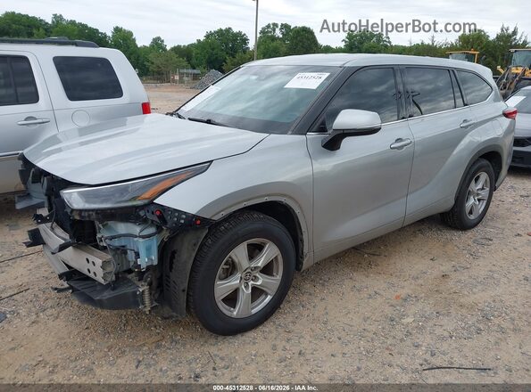 5TDZZRAH4MS515057 2021 TOYOTA HIGHLANDER Серебряный Передняя левая четверть
